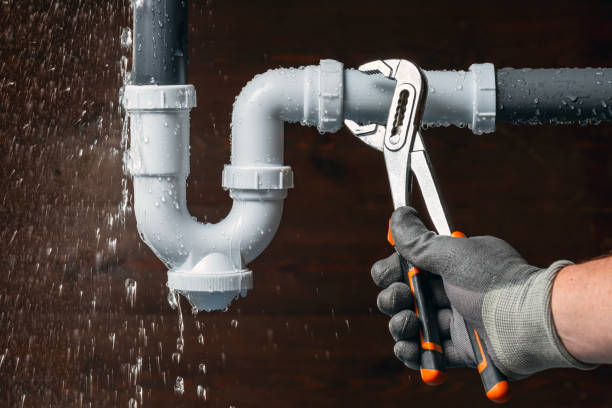Professional Drain Cleaning technician working in Salem, UT